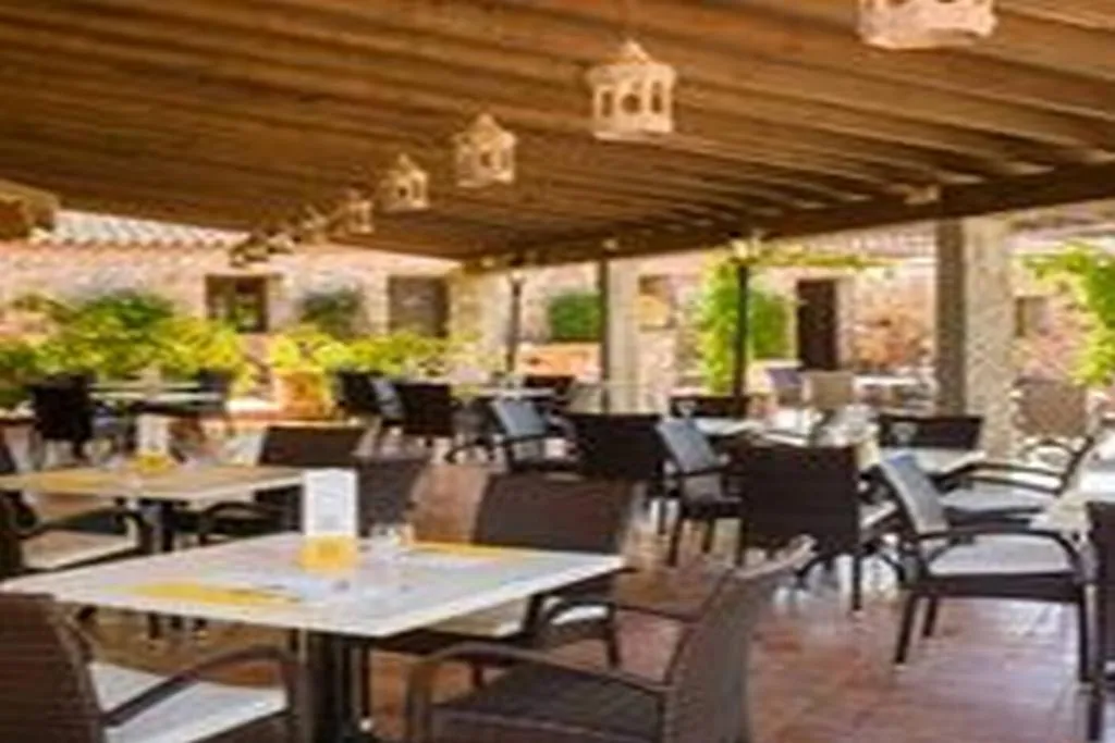 Restaurant, Sa Bassa Rotja Ecoturisme, Majorca
