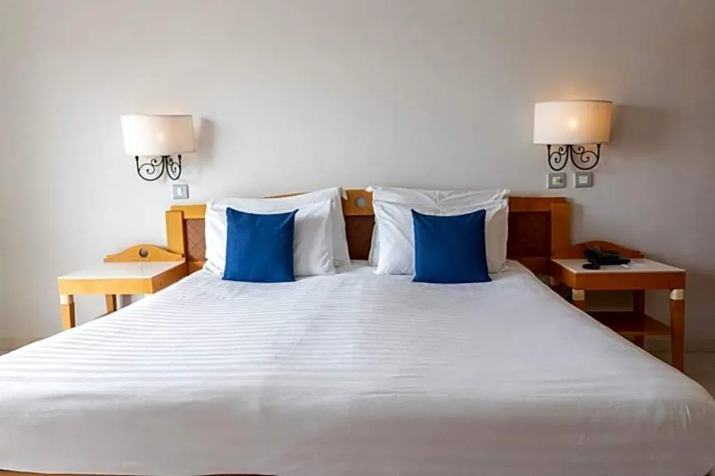 Double or Twin SUPERIOR LAND VIEW Room, Calypso, Gozo