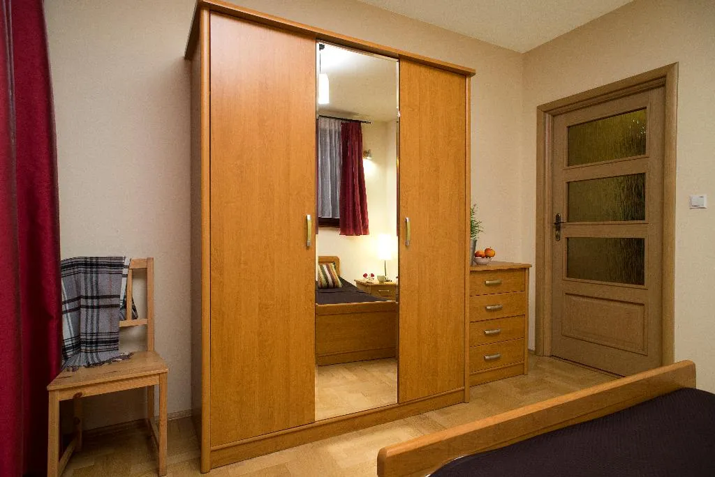 APARTMENT TWO BEDROOMS Room, Apartamenty Apartart Zakopane, Krakow