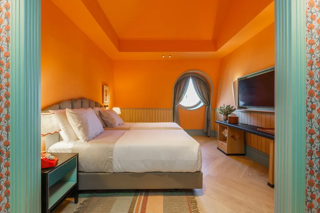 DOUBLE SUPERIOR WITH VIEWS Room, The Editory Boulevard Aliados Hotel, Porto