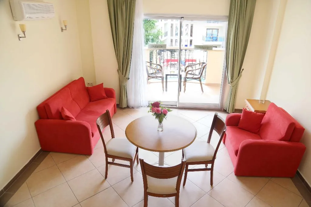 APARTMENT ONE BED Room, Club Karakas Apart, Dalaman