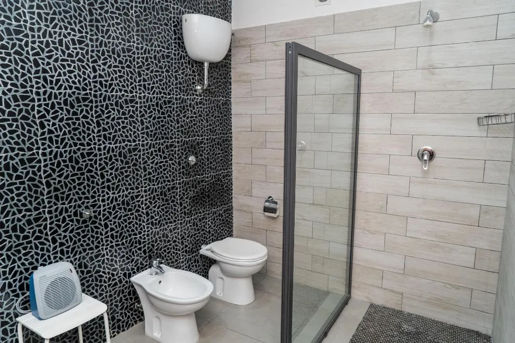 Room, Sanfralù, Naples