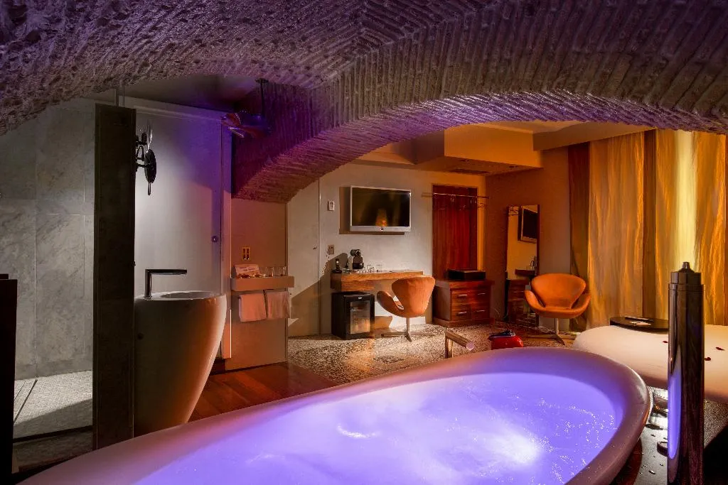 SUITE EXECUTIVE Room, SuiteSistina For Brave Lovers, Rome