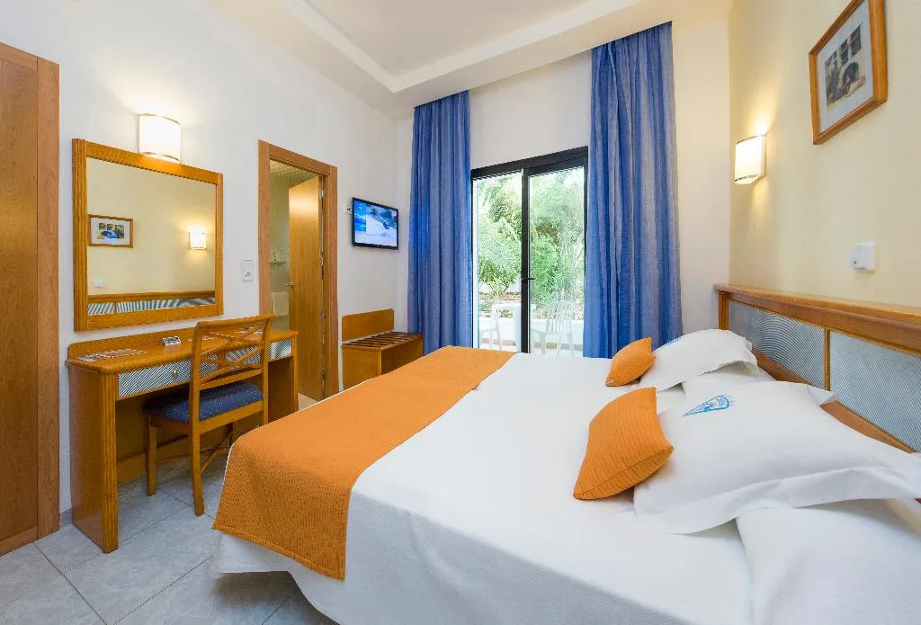 Double or Twin ECONOMY Room, Osiris Ibiza, Ibiza