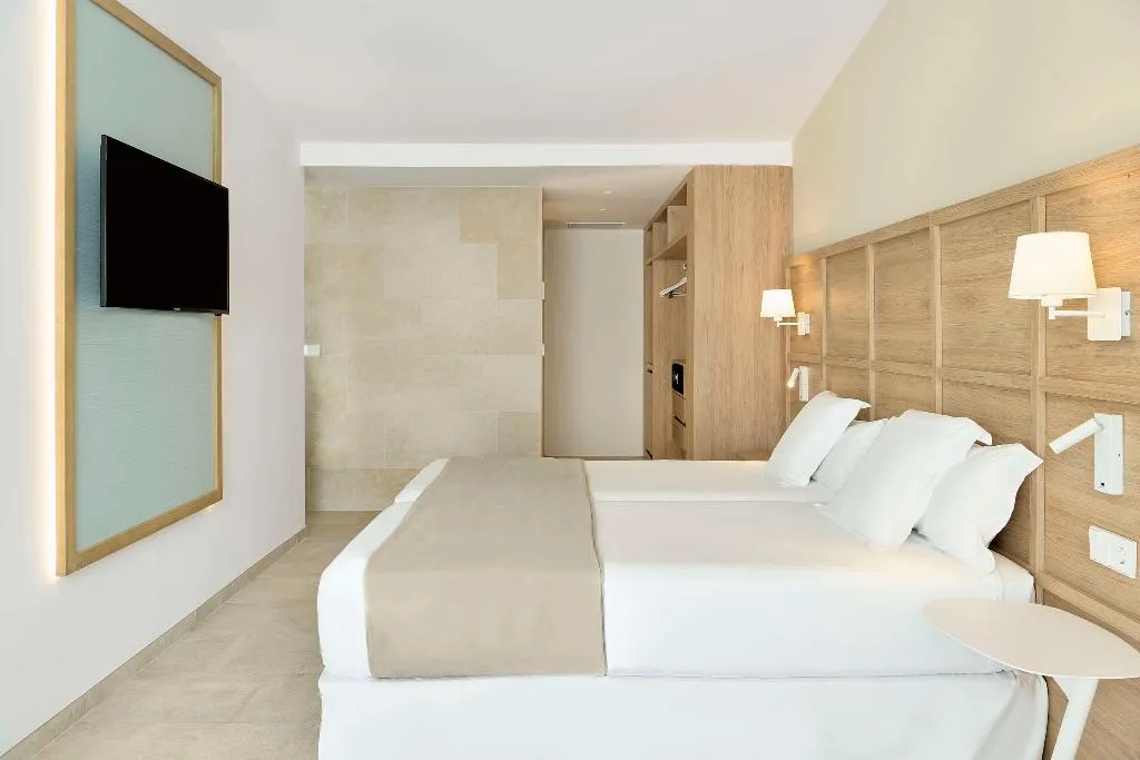 FAMILY ROOM GRAND Room, Iberostar Waves Cala Domingos, Majorca