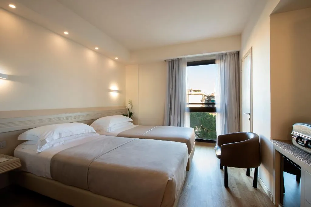 DOUBLE SUPERIOR Room, Grifone - Meetings & Spa, Florence
