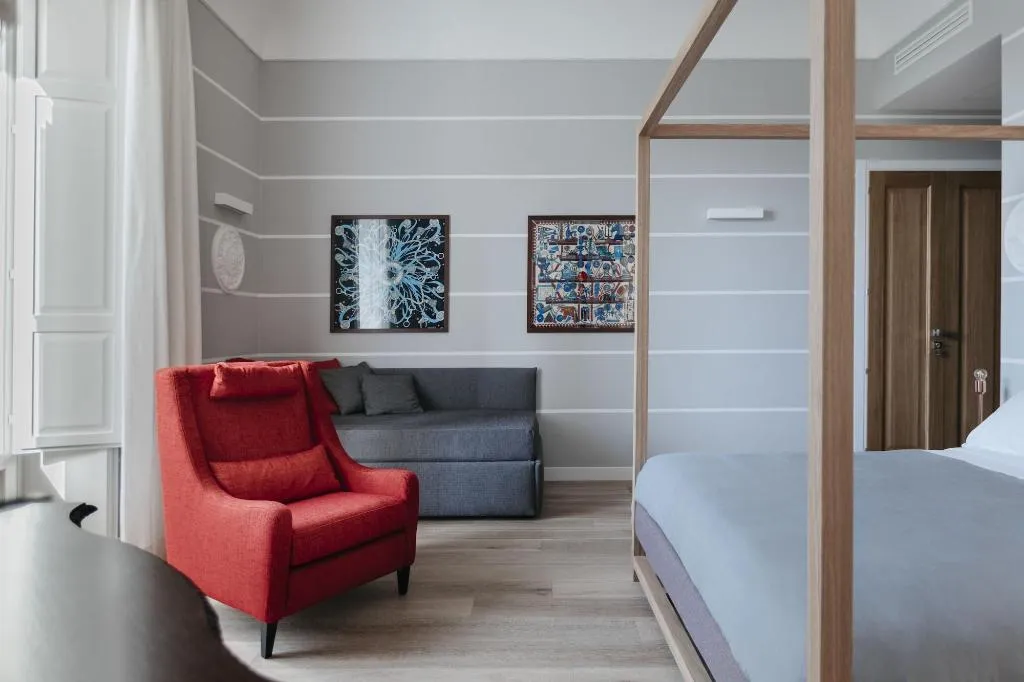 Room, Euterpe L.H.T., Catania