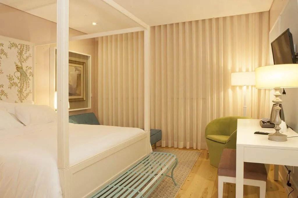 Room, In Porto Gallery Guesthouse, Porto
