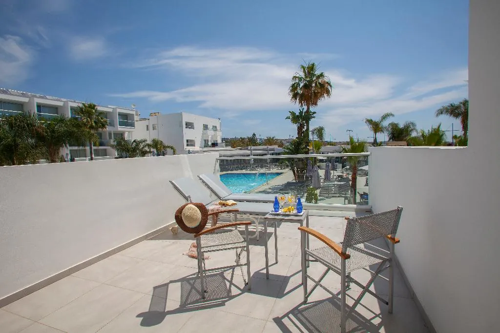 JUNIOR SUITE POOL VIEW Room, Limanaki Beach, Cyprus