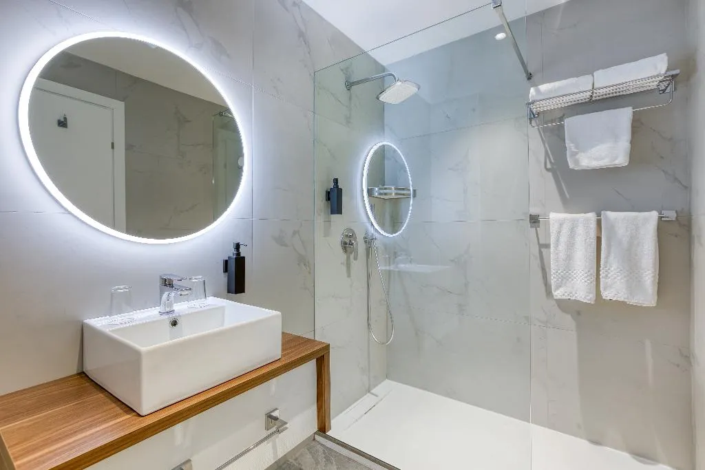 Double or Twin STANDARD Room, Solana Hotel & Spa, Malta