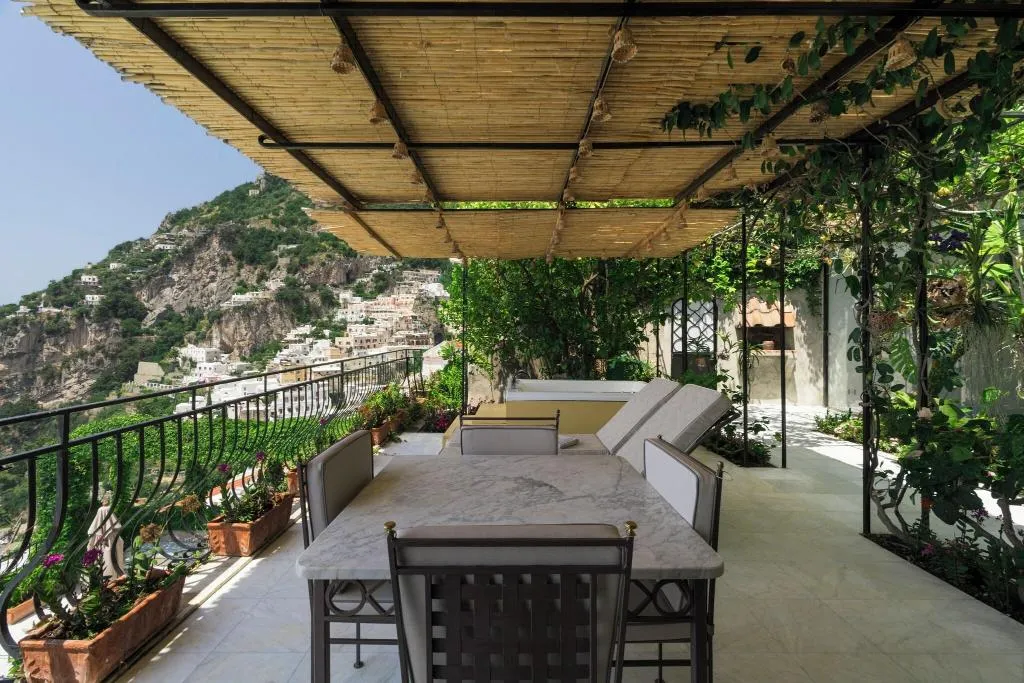 SUITE DELUXE SEA VIEW Room, Villa Magia, Naples