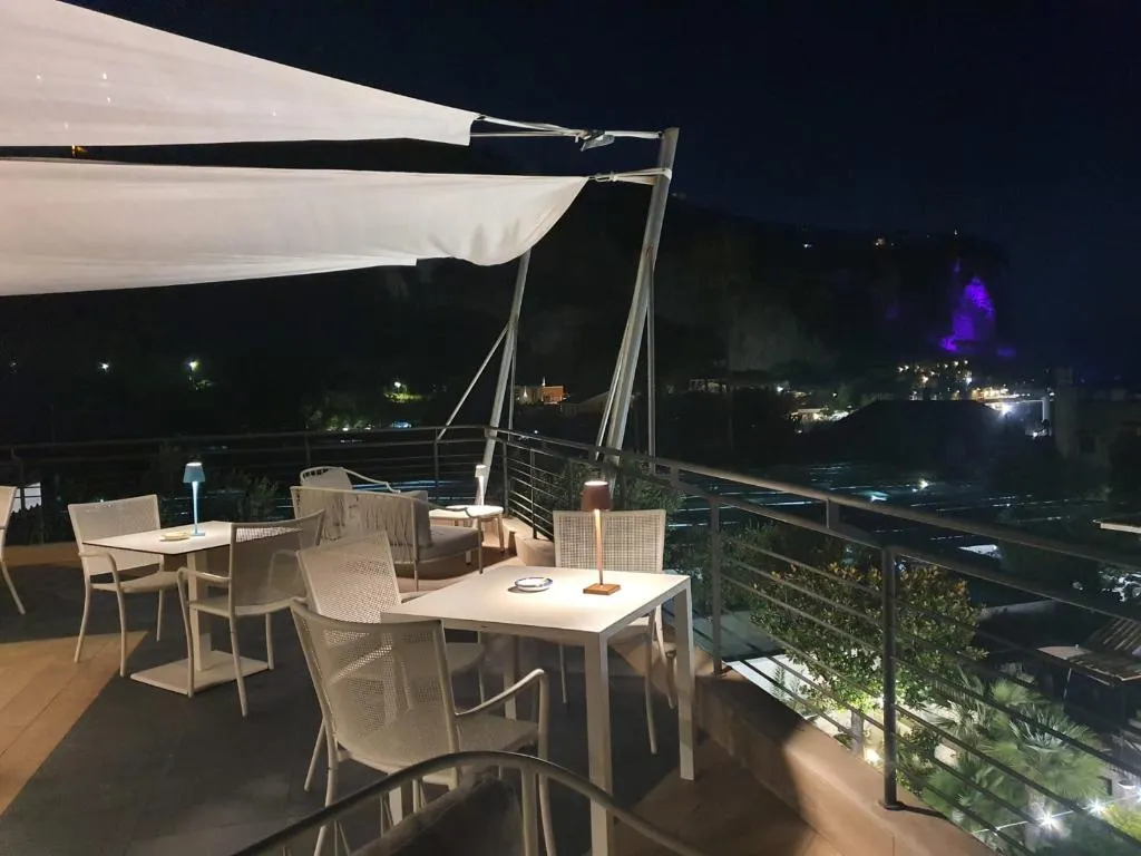 Terrace, Eden Bleu, Naples