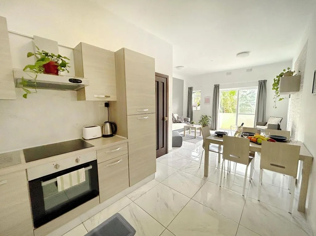 Room, Arzella Apartments, Gozo