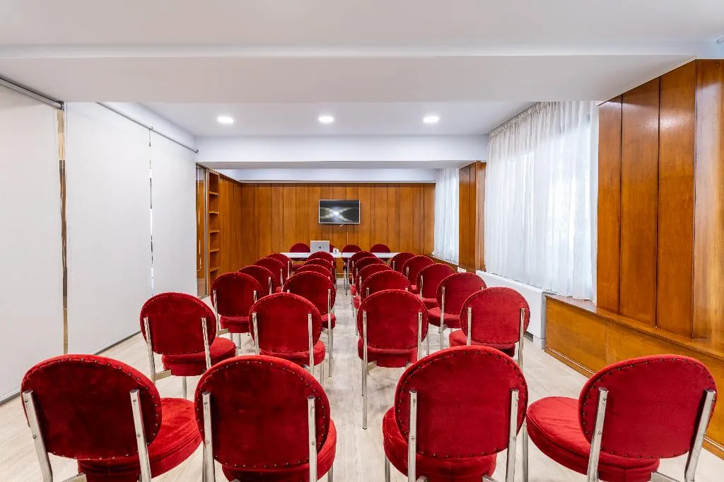 Conferences, Queen Olga, Halkidiki