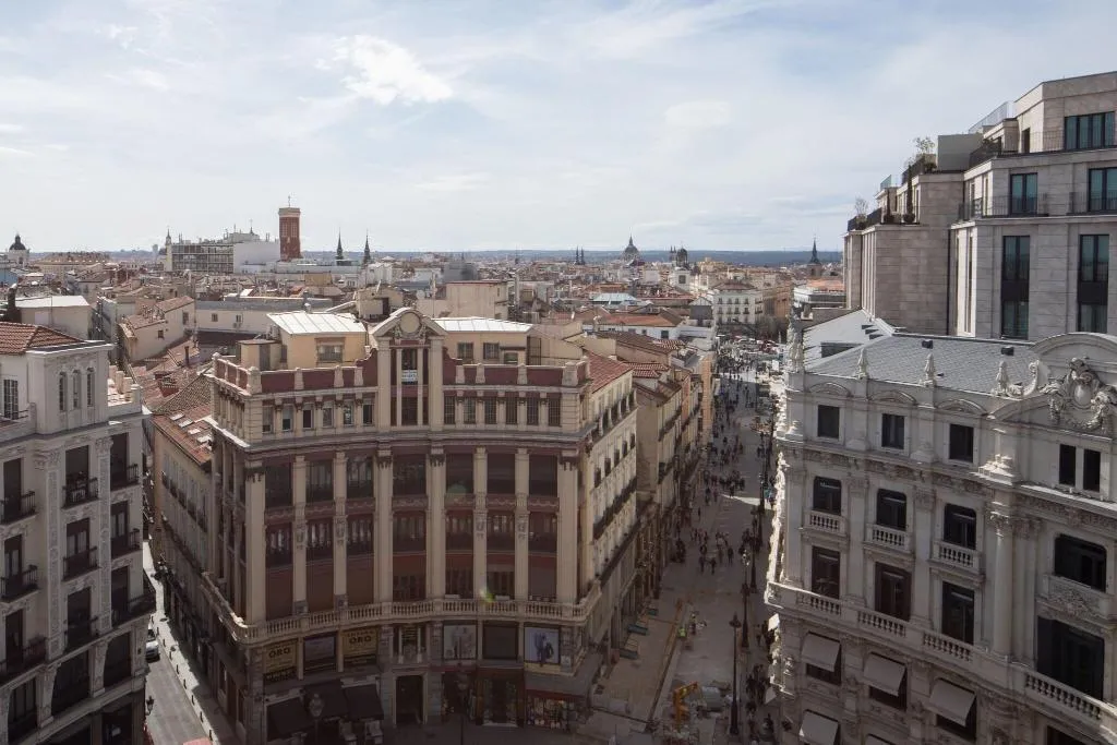 SUITE WITH VIEWS Room, Jw Marriott Hotel Madrid, Madrid
