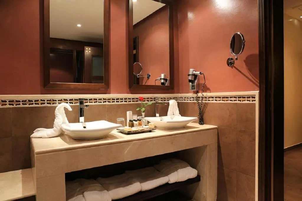 Double or Twin DELUXE Room, Kenzi Menara Palace & Resort, Marrakech