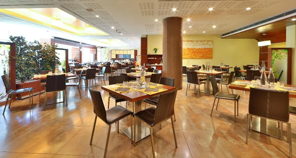 Restaurant, Best Western Plus Hotel Le Favaglie, Milan