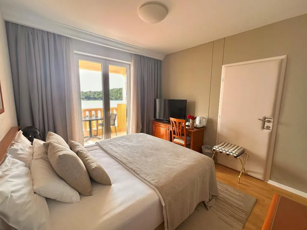 DOUBLE SEA VIEW WITH BALCONY Room, Hotel Bozica, Dubrovnik