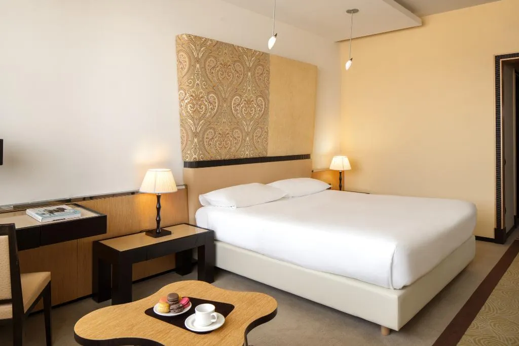 TRIPLE CLASSIC Room, UNA HOTELS Malpensa, Milan