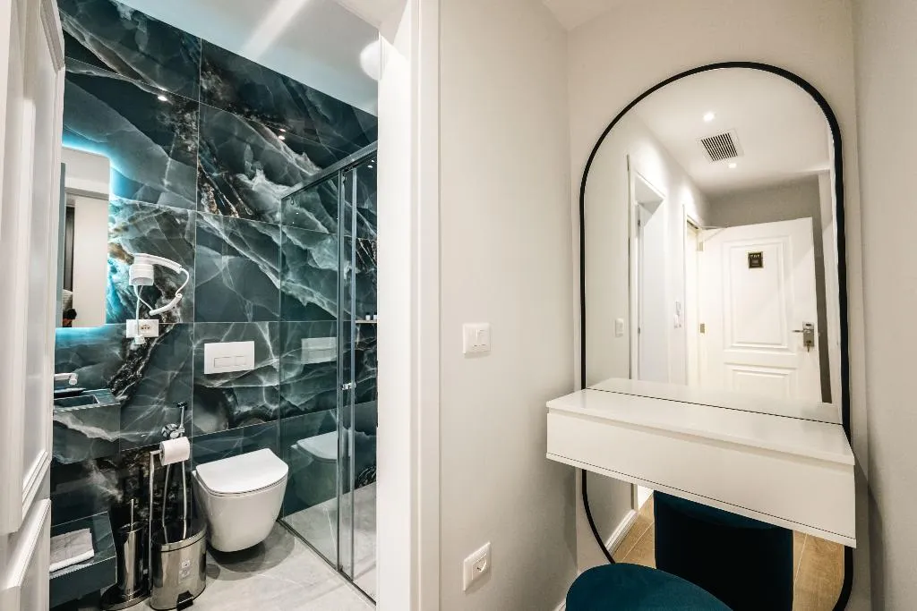 DOUBLE BASIC Room, Ambasador Hotel, Durres