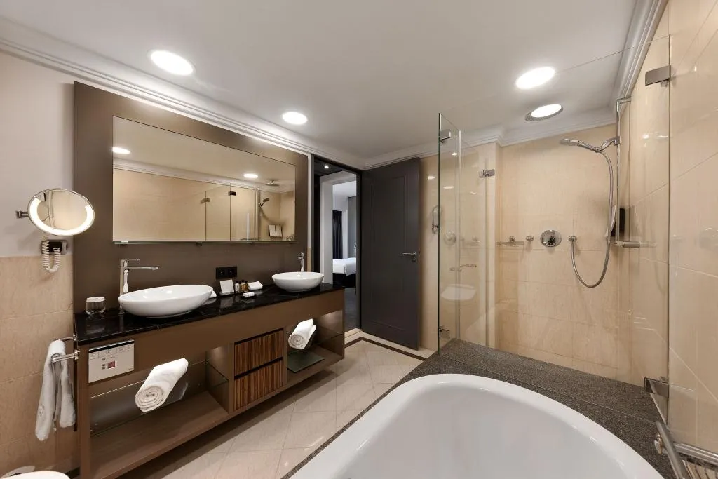 TWIN STANDARD Room, Hotel Okura Amsterdam, Amsterdam