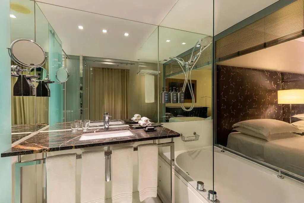 TWIN CLUB Room, Sheraton Lisboa Hotel & Spa, Lisbon