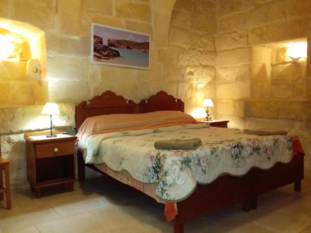 Room, Gozo B&B, Gozo