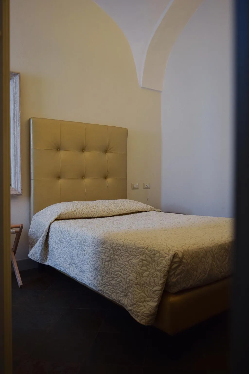 SINGLE STANDARD Room, Maison Tresnuraghes, Cagliari