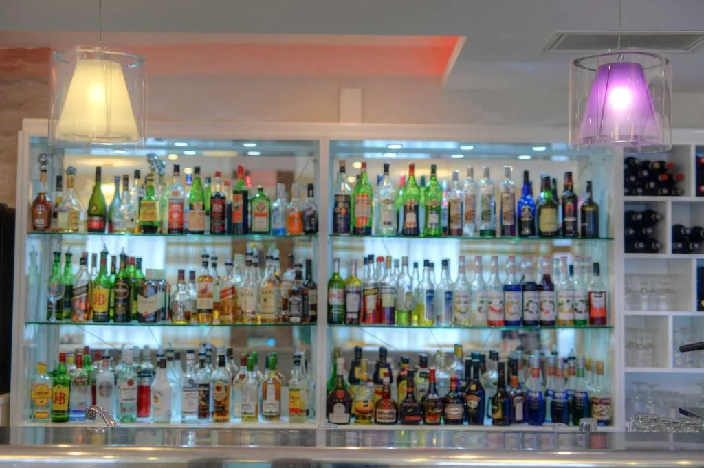 Bar, Alexandra Hotel, Malta