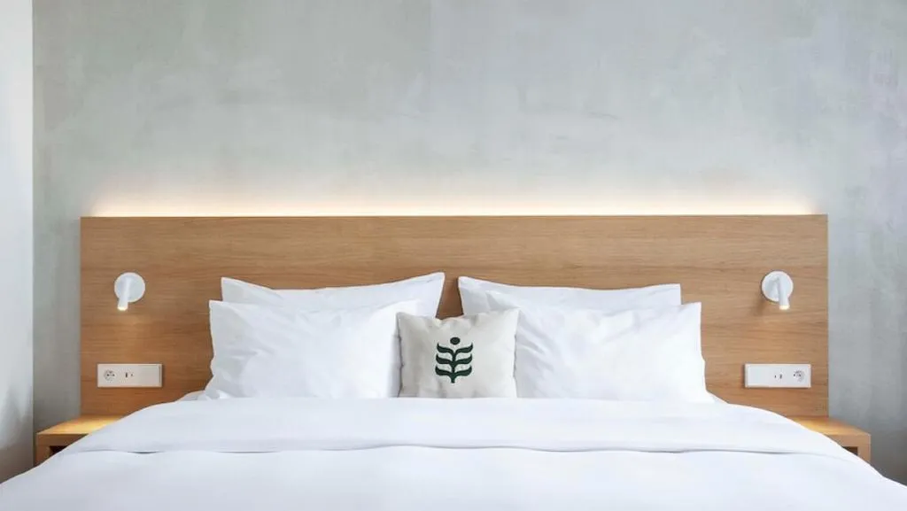 DOUBLE EXECUTIVE KING BED Room, Botanique Hotel Prague, Prague