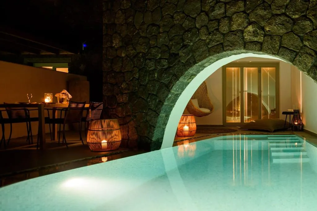 Pool, Este Luxury Suites, Santorini
