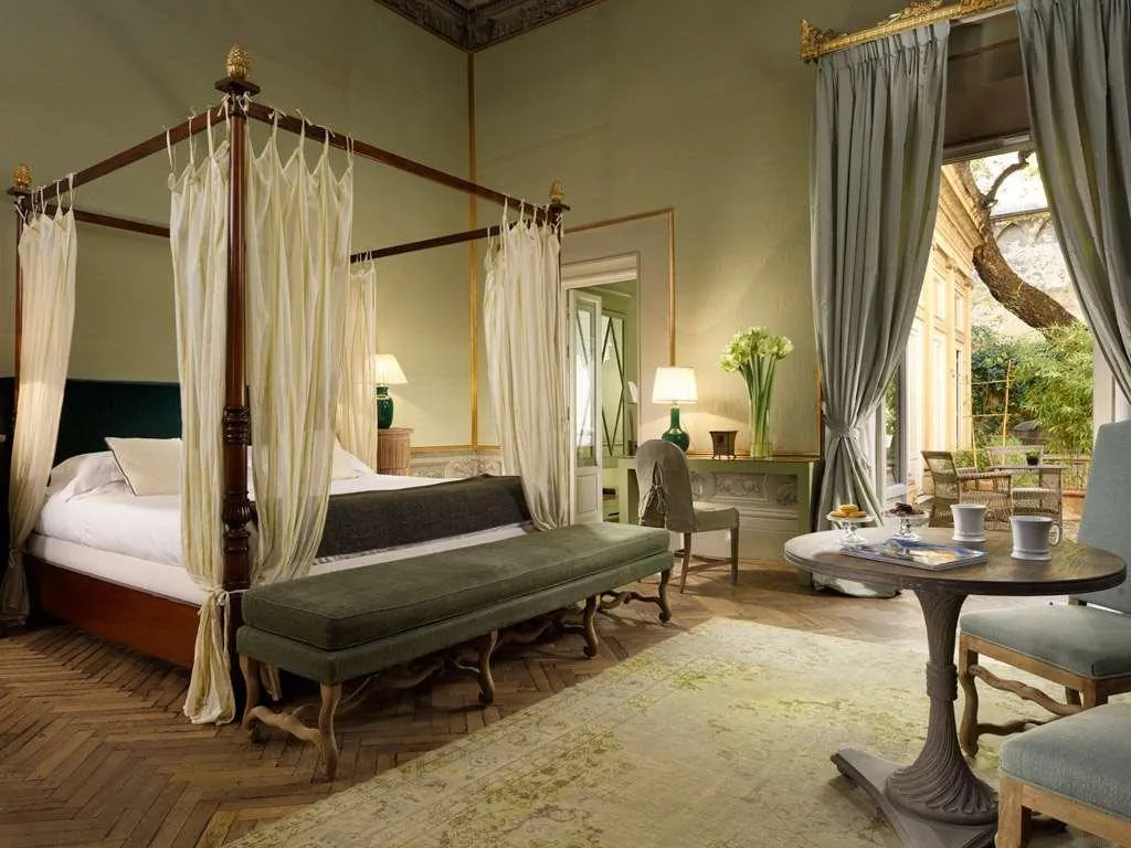 Room, Palazzo Di Camugliano, Florence