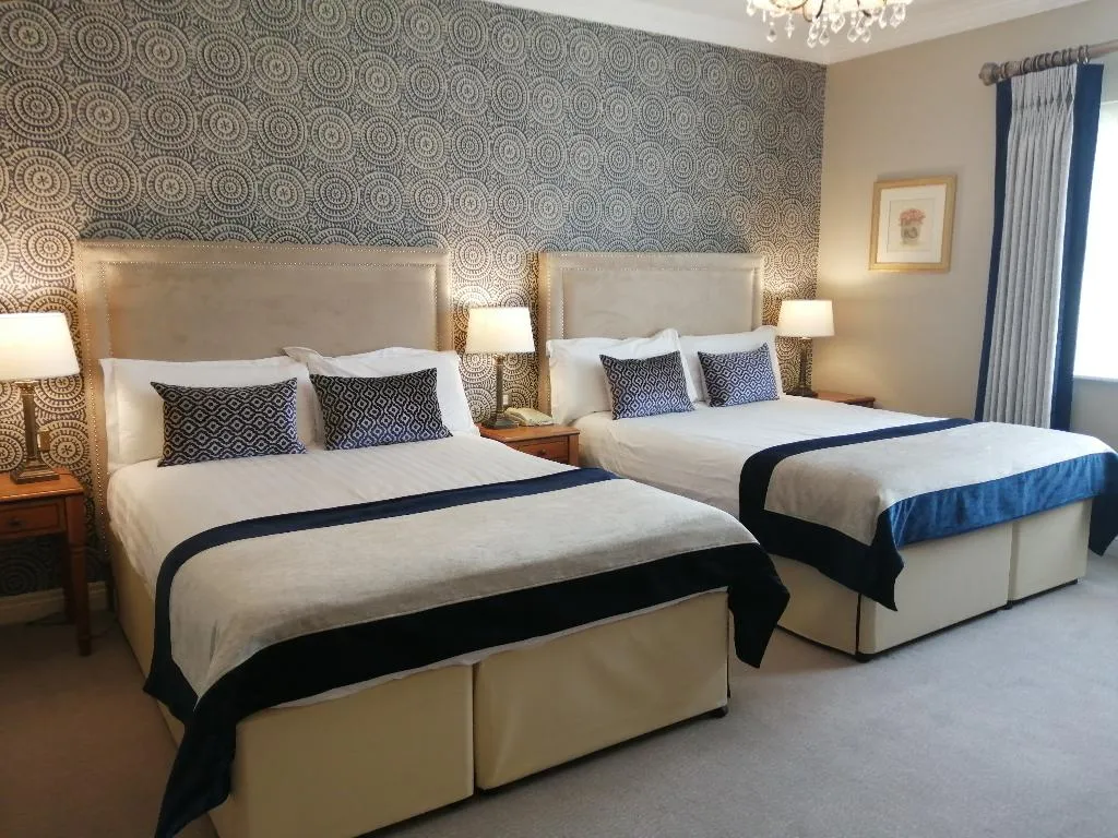 TWIN CLASSIC TWO DOUBLE BEDS Room, Clanard Court Hotel, Dublin