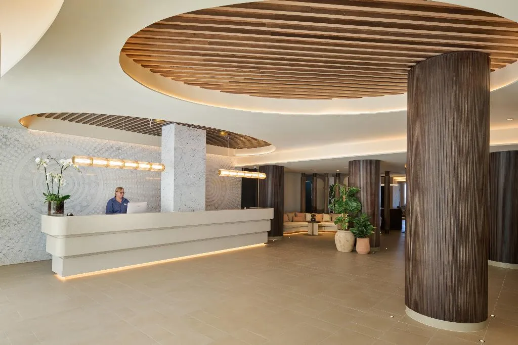 Lobby, Hipotels Don Juan, Majorca
