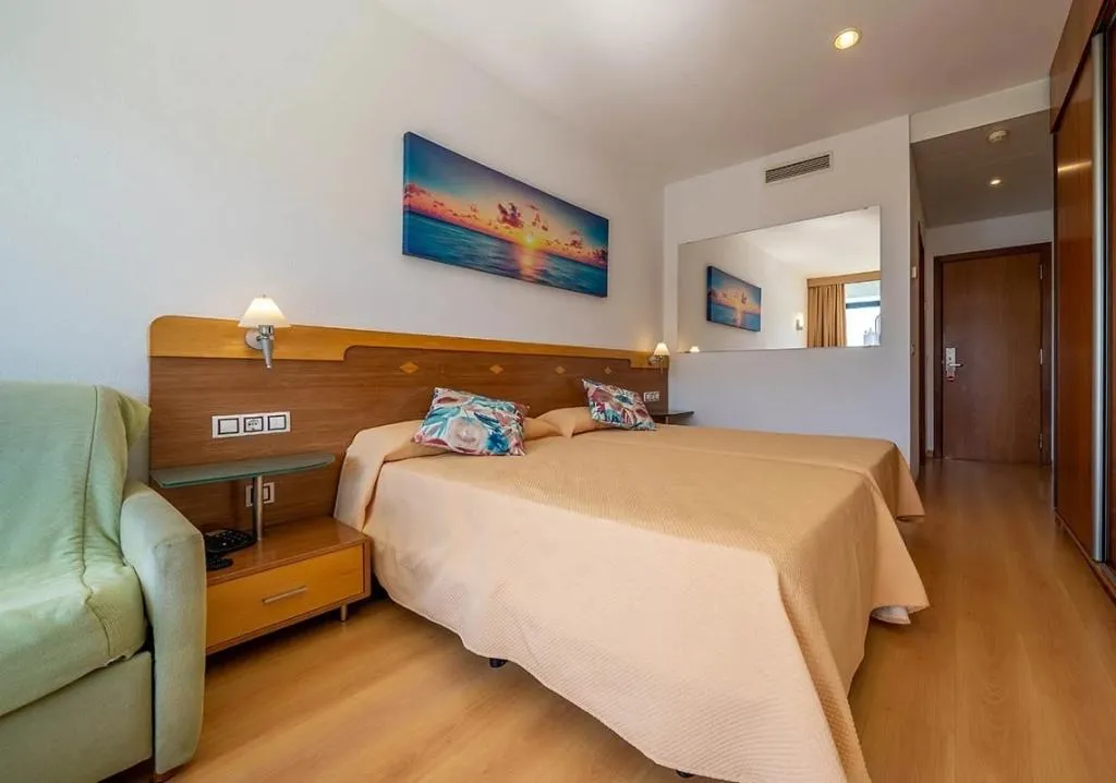 DOUBLE STANDARD Room, Blaucel, Costa Brava