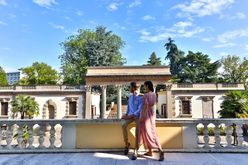 General view, Terme Savoia, Venice