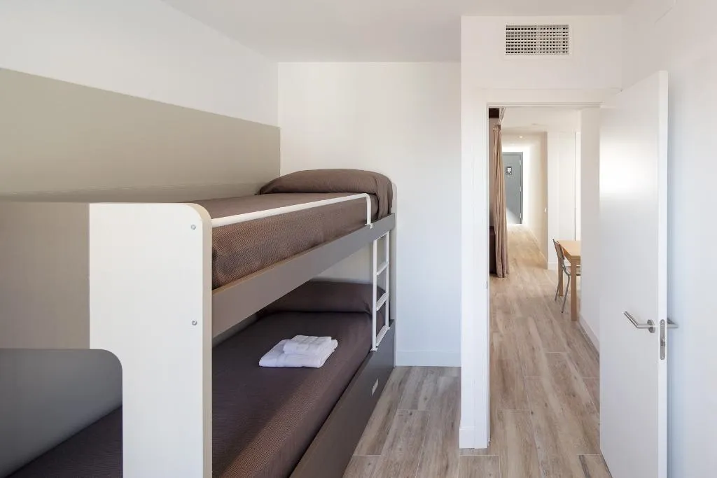 APARTMENT CAPACITY 4 Room, Hotel Sagrada Familia Apartments, Barcelona