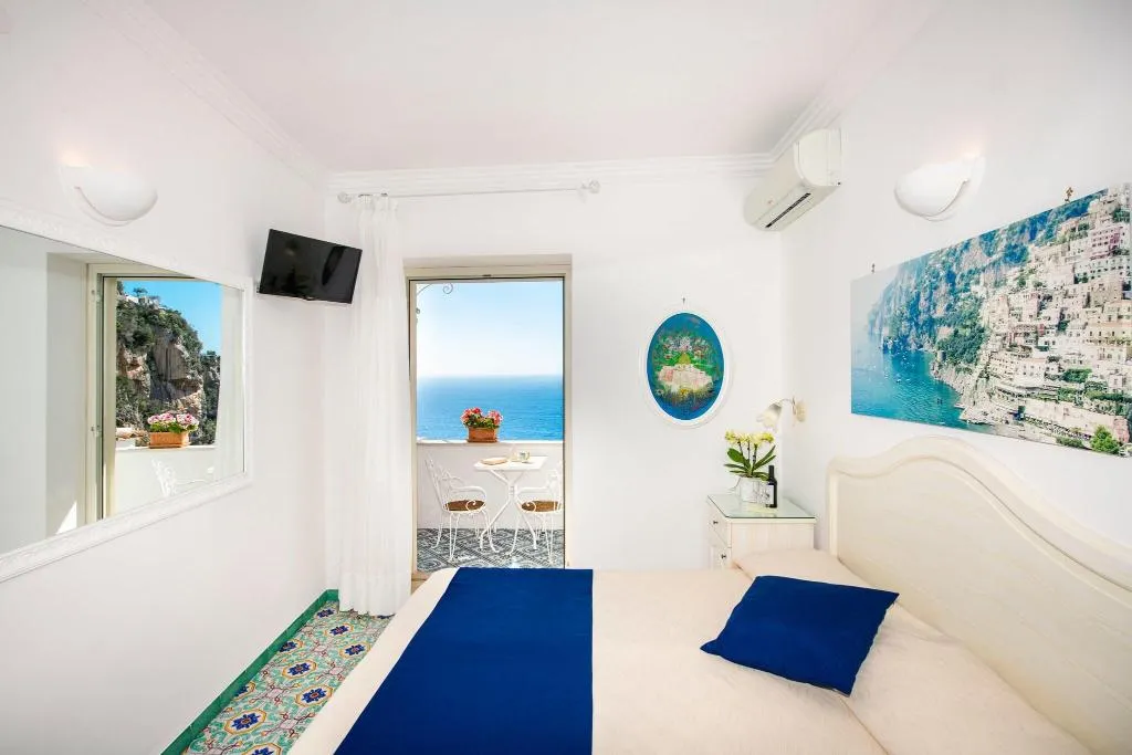 DOUBLE SUPERIOR SEA VIEW Room, Pensione Casa Guadagno, Naples