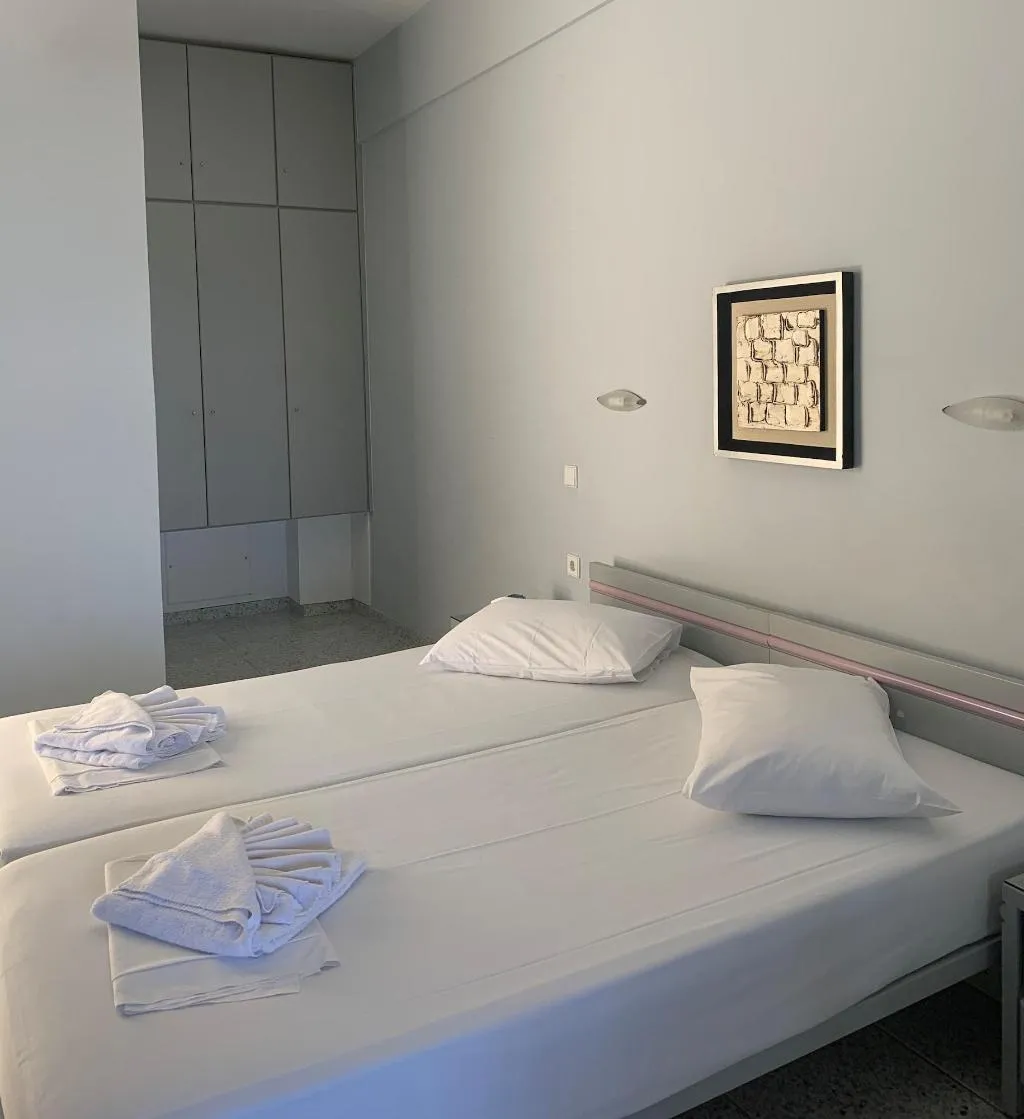 Room, Ermis Suites, Crete