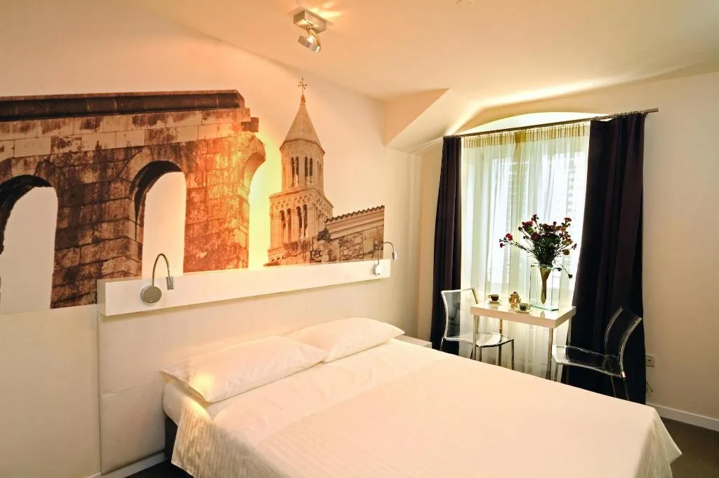 Room, La Porta Luxury Rooms, Split