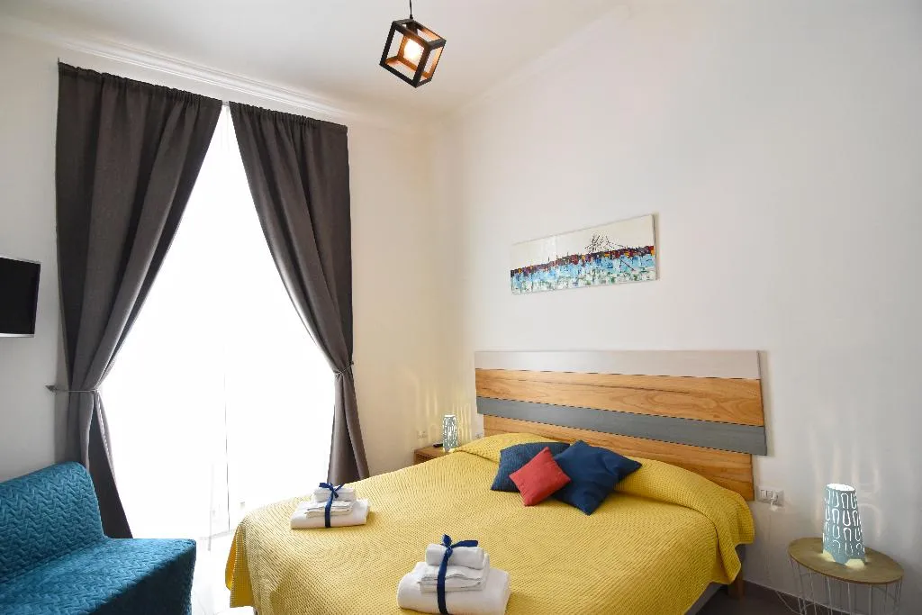 Double or Twin DUPLEX SUPERIOR Room, B&B Crianza, Naples