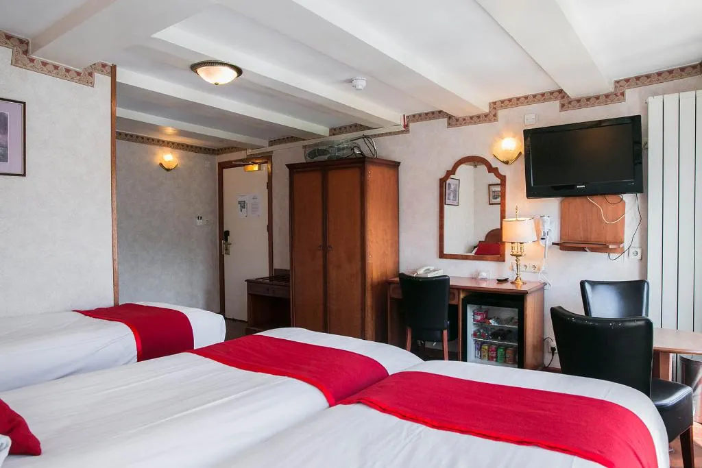 TRIPLE STANDARD Room, Atlanta, Amsterdam
