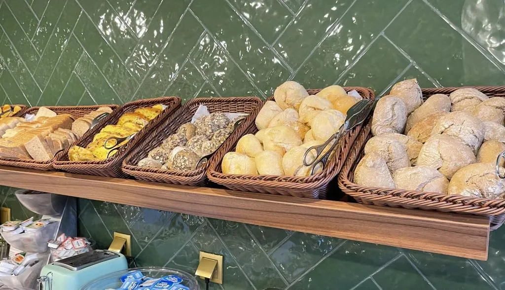 Restaurant, Sete Colinas, Lisbon