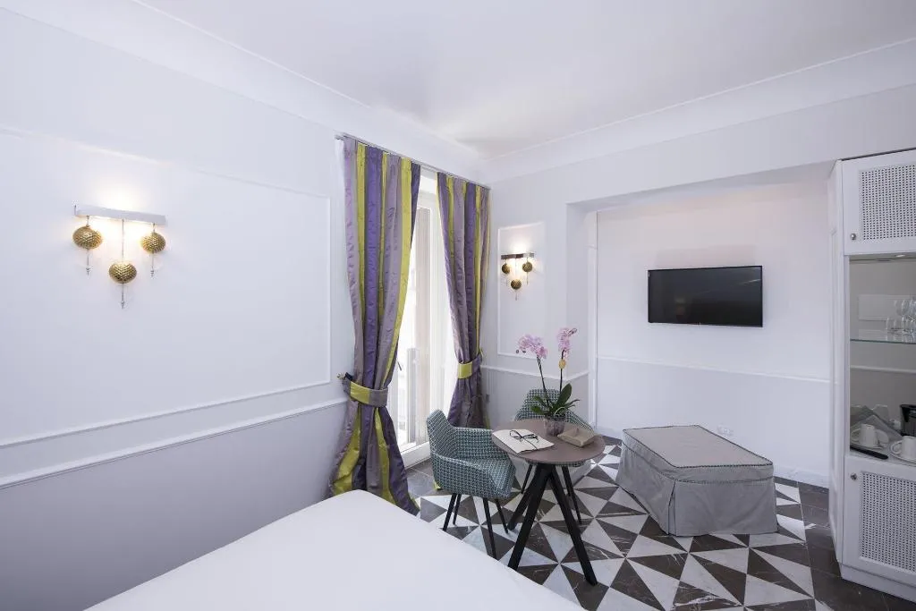 Room, La Bambagina, Naples
