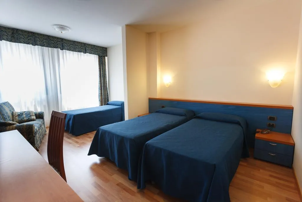 General view, Airmotel, Venice
