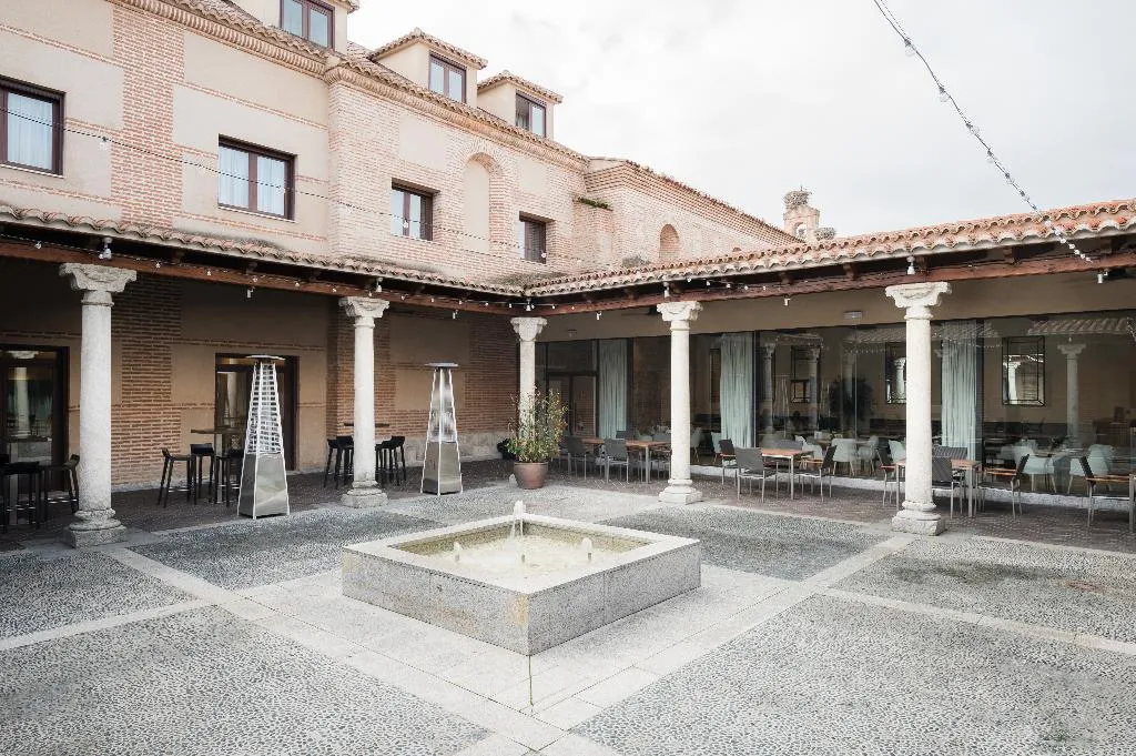 Terrace, Castilla Termal Balneario de Olmedo, Madrid