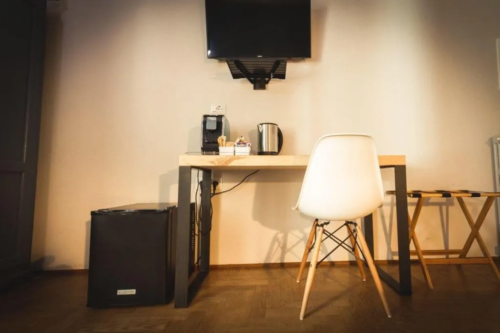 Room, Piccola Torre Maison, Milan