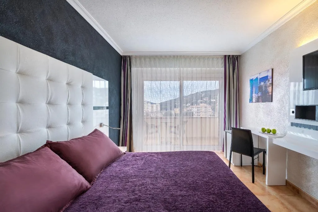 Double or Twin DELUXE Room, Salles Hotel Marina Portals, Majorca