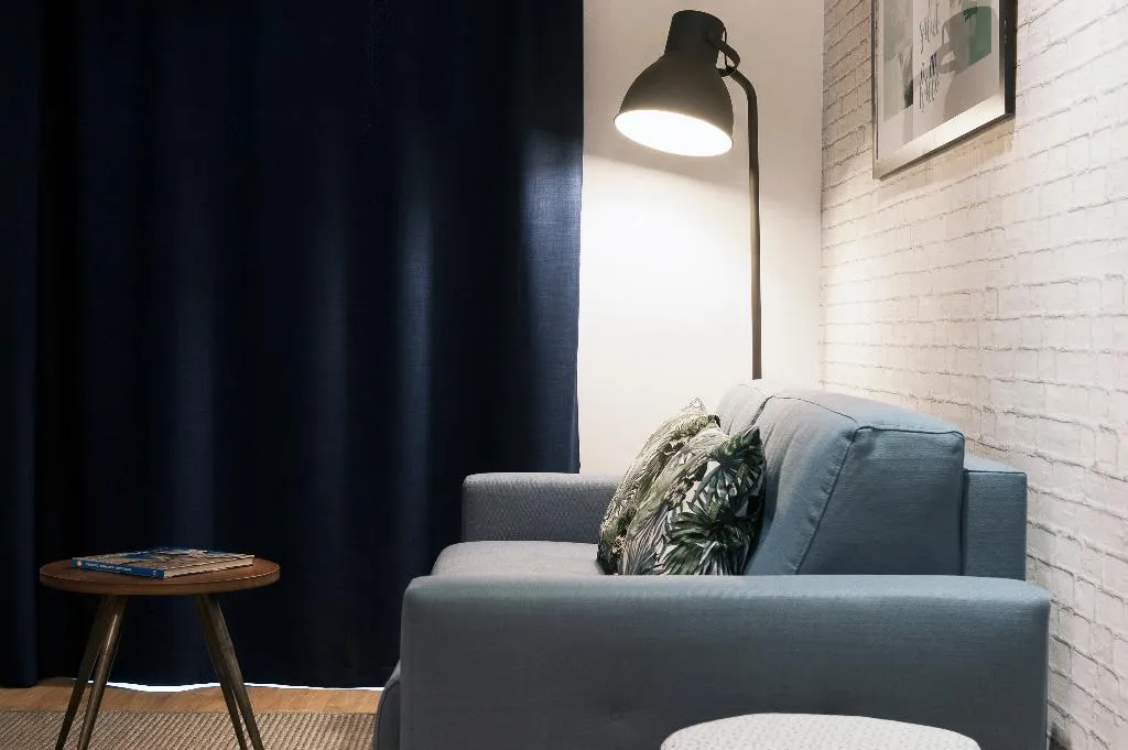 APARTMENT CAPACITY 6 TWO BEDROOMS Room, MH Apartments Sant Pau, Barcelona