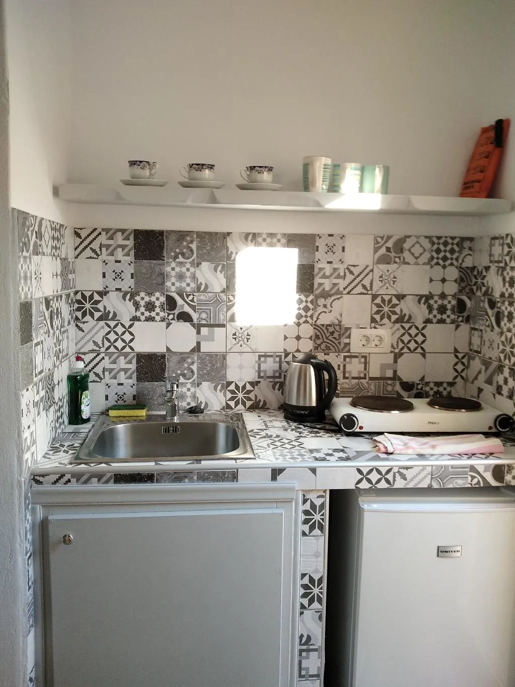 STUDIO CAPACITY 3 Room, Lucia Villas, Santorini